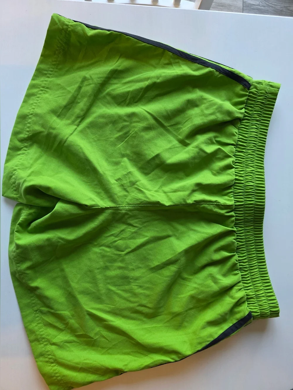 NWT Adidas Women's Neon Green Athletic Shorts ~ Size Medium - Picture 5 of 10